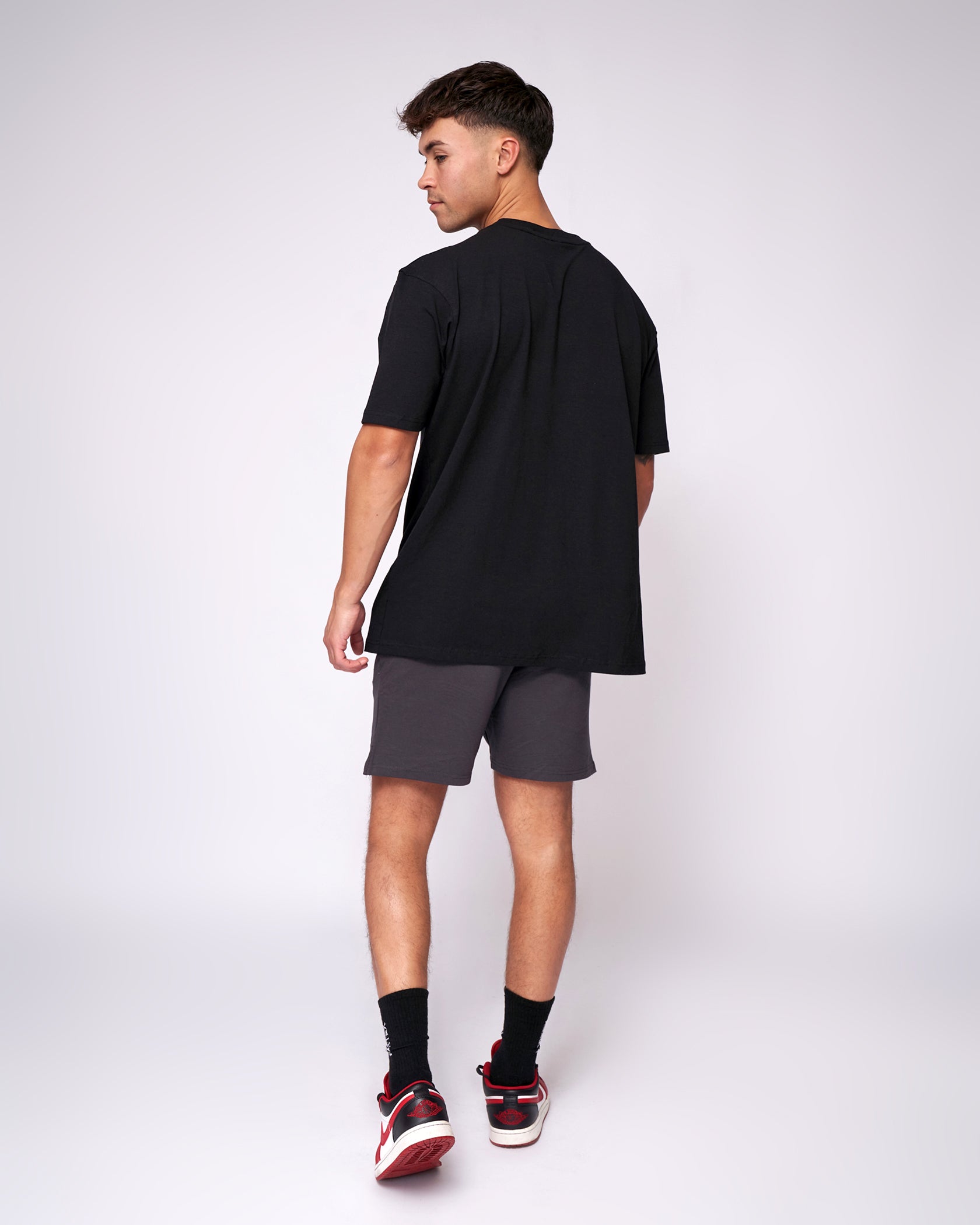 On Essential Shorts メンズ S ブラック On Essential Shorts メンズ S ブラック Men's Essential Shorts