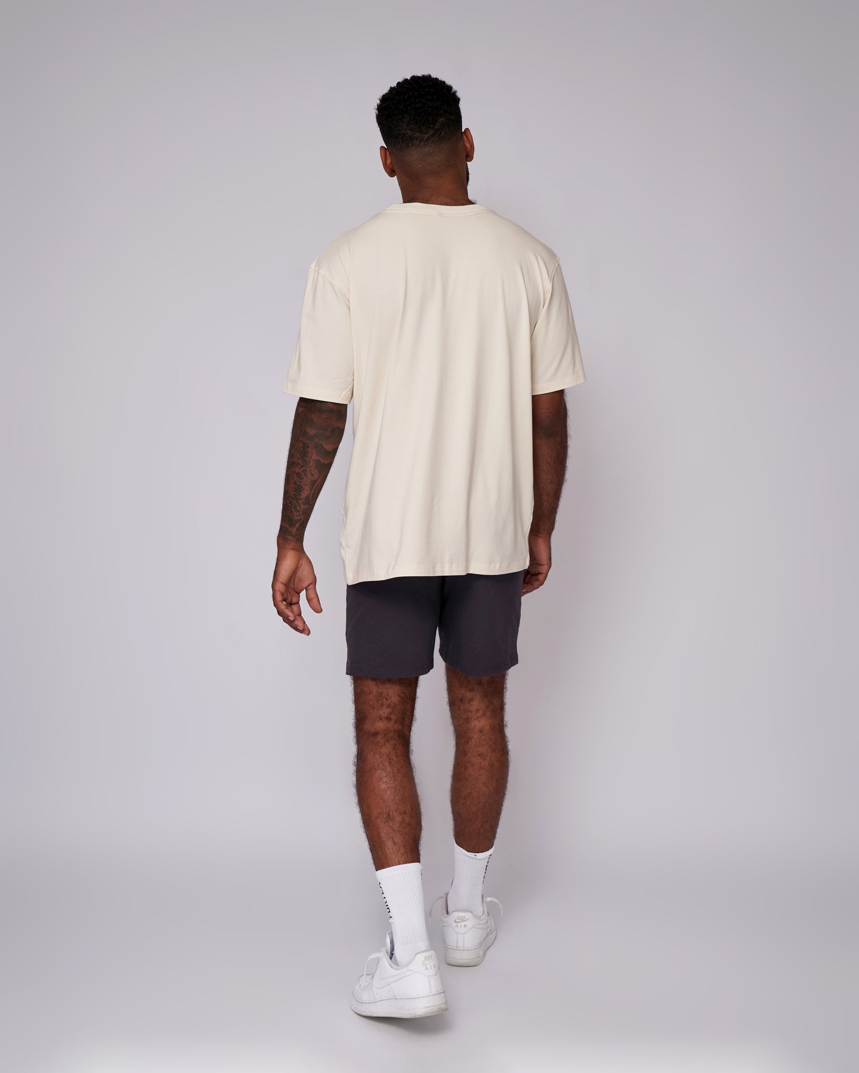 Tシャツ・カットソー [RUSTIC REVERIE] Sweet Coast Oversized Tshirts [White] Chest Pocket Oversize White T-Shirt - LINDBERGH