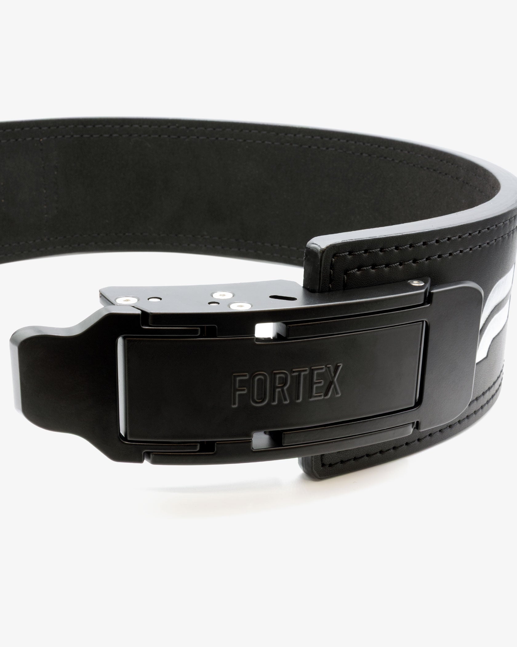 Ratchet-style buckle for fast, secure size adjustments with the Fortex Lever Belt.